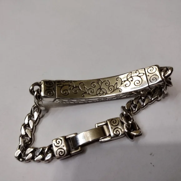 Brighton Friends bracelate - Picture 6 of 9